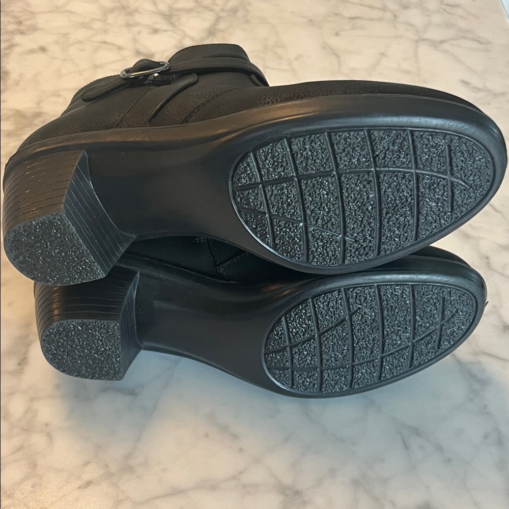 Easy Street Black Ankle Booties with Buckle Size 7.5. Look new - Picture 6 of 7